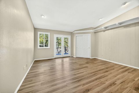 Tiny photo for 288 Wildrose Lane, Grants Pass, OR 97527 (MLS # 220211237)