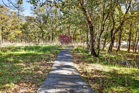 Tiny photo for 288 Wildrose Lane, Grants Pass, OR 97527 (MLS # 220211237)