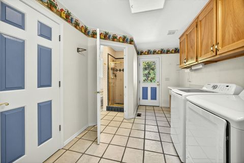 Tiny photo for 288 Wildrose Lane, Grants Pass, OR 97527 (MLS # 220211237)