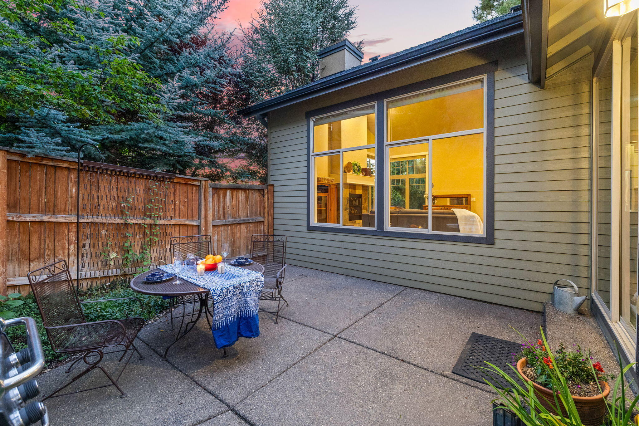 Canyon Breeze - Residential