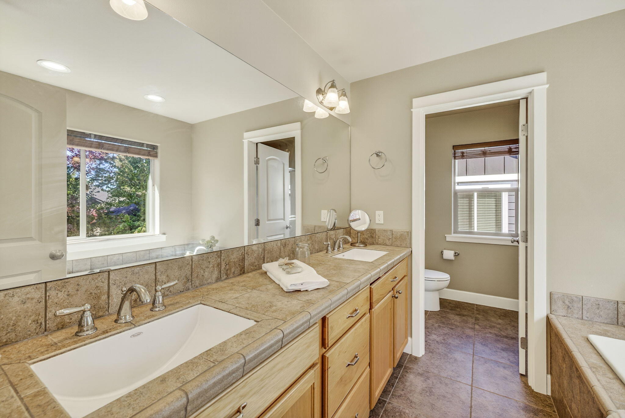 Canyon Breeze - Residential