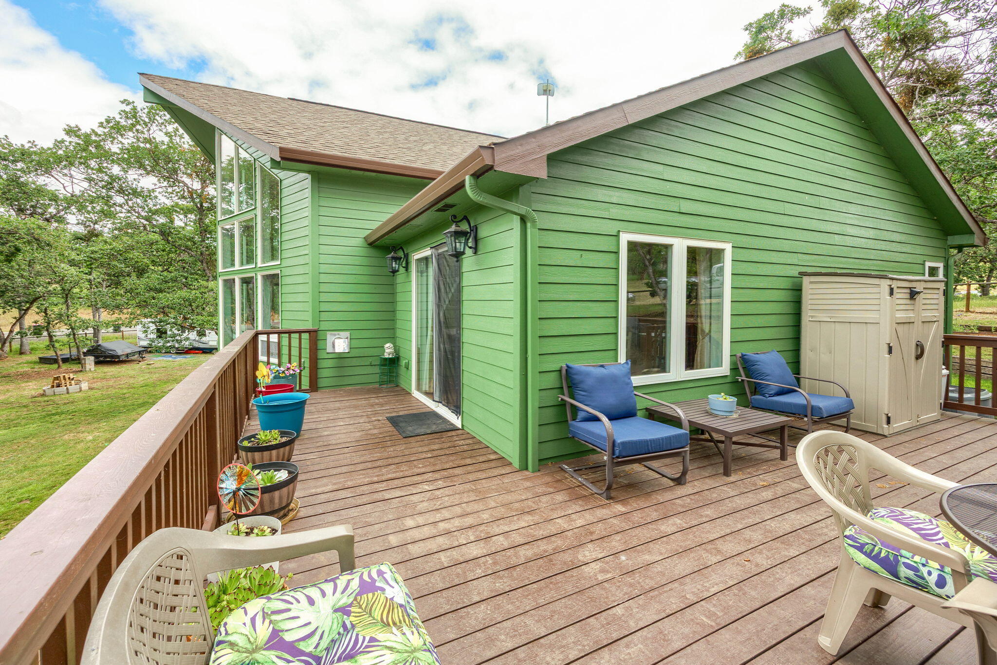 Crystal Springs Orchard Tracts - Residential