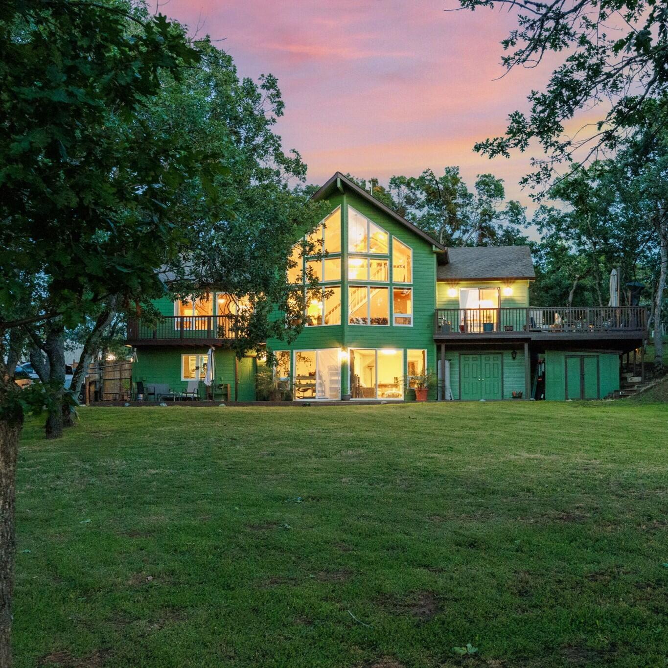 Crystal Springs Orchard Tracts - Residential