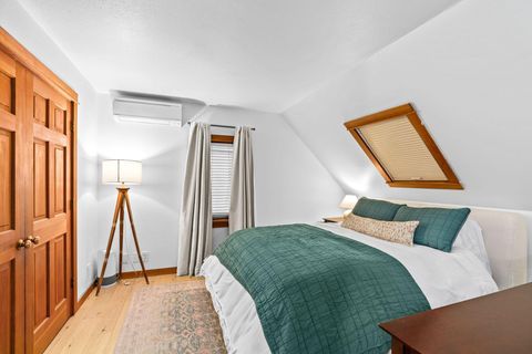 Tiny photo for 217 Spyglass Drive, Eugene, OR 97401 (MLS # 220213917)