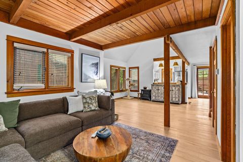 Tiny photo for 217 Spyglass Drive, Eugene, OR 97401 (MLS # 220213917)