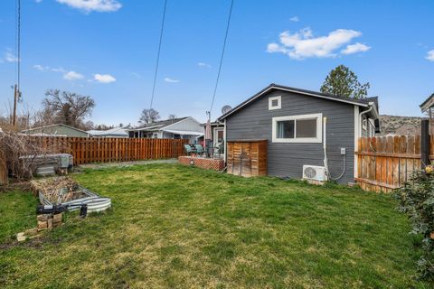 Tiny photo for 242 NW 1st Avenue, John Day, OR 97845 (MLS # 220217197)