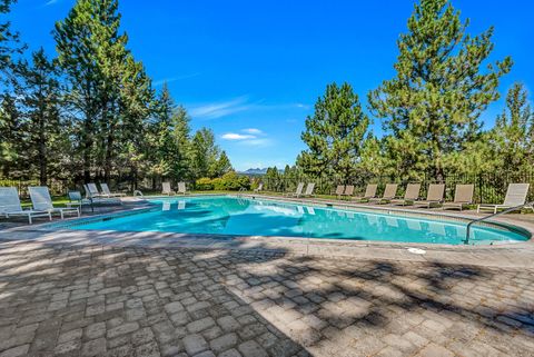 Tiny photo for 19666 Sunshine Way, Bend, OR 97702 (MLS # 220214821)