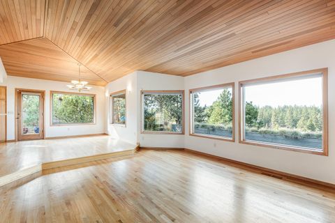 Tiny photo for 19666 Sunshine Way, Bend, OR 97702 (MLS # 220214821)