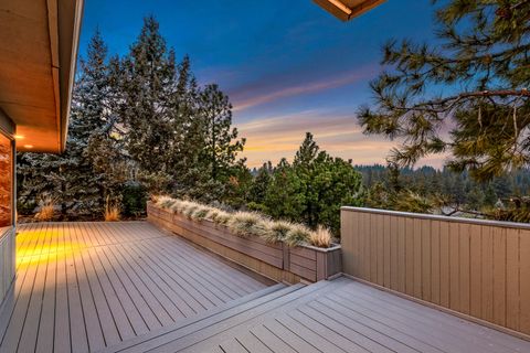 Tiny photo for 19666 Sunshine Way, Bend, OR 97702 (MLS # 220214821)