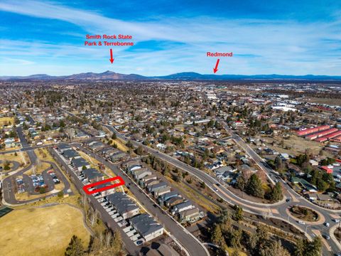 Tiny photo for 3365 SW 28th Street, Redmond, OR 97756 (MLS # 220215532)