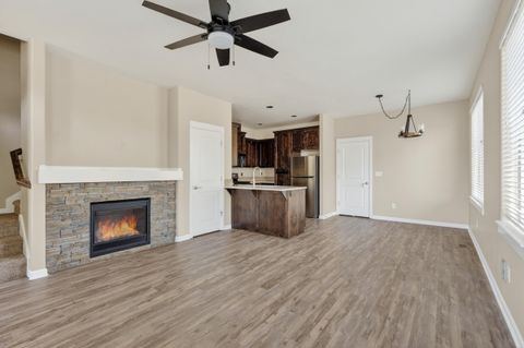 Tiny photo for 3365 SW 28th Street, Redmond, OR 97756 (MLS # 220215532)