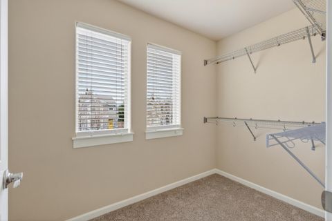 Tiny photo for 3365 SW 28th Street, Redmond, OR 97756 (MLS # 220215532)