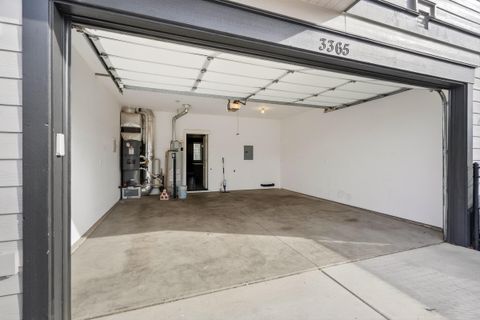 Tiny photo for 3365 SW 28th Street, Redmond, OR 97756 (MLS # 220215532)