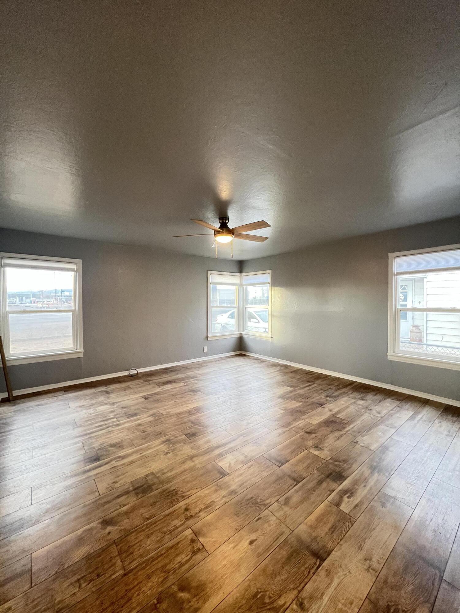 Sunnyland - Residential