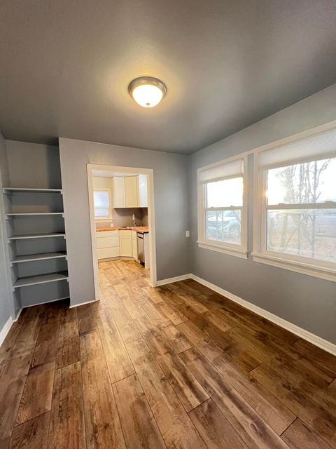 Tiny photo for 1605 Avalon Street, Klamath Falls, OR 97603 (MLS # 220212326)