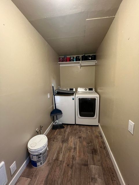 Tiny photo for 1605 Avalon Street, Klamath Falls, OR 97603 (MLS # 220212326)