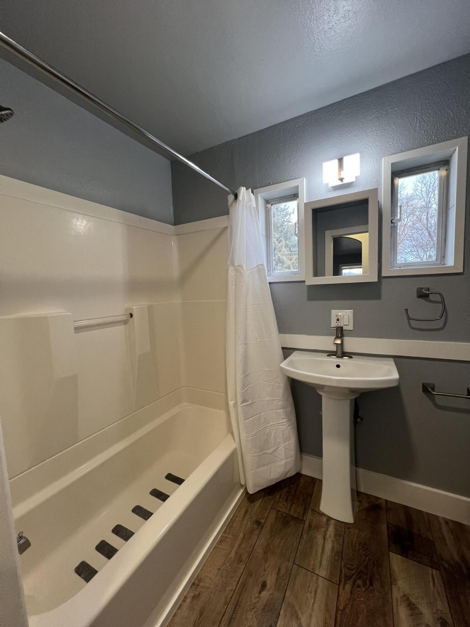 Sunnyland - Residential