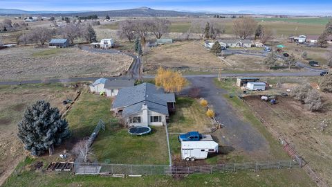 Tiny photo for 1771 SW Quail Drive, Madras, OR 97741 (MLS # 220215757)