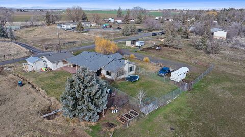 Tiny photo for 1771 SW Quail Drive, Madras, OR 97741 (MLS # 220215757)