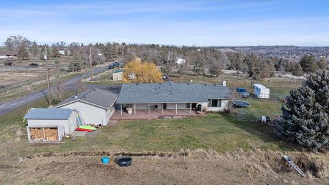 Tiny photo for 1771 SW Quail Drive, Madras, OR 97741 (MLS # 220215757)