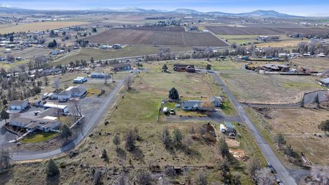 Tiny photo for 1771 SW Quail Drive, Madras, OR 97741 (MLS # 220215757)