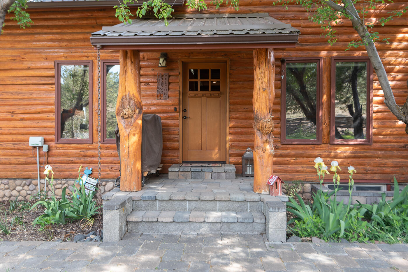 8180 NW Country Loop