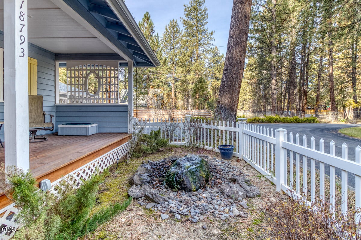 18793 Tuscarora Lane