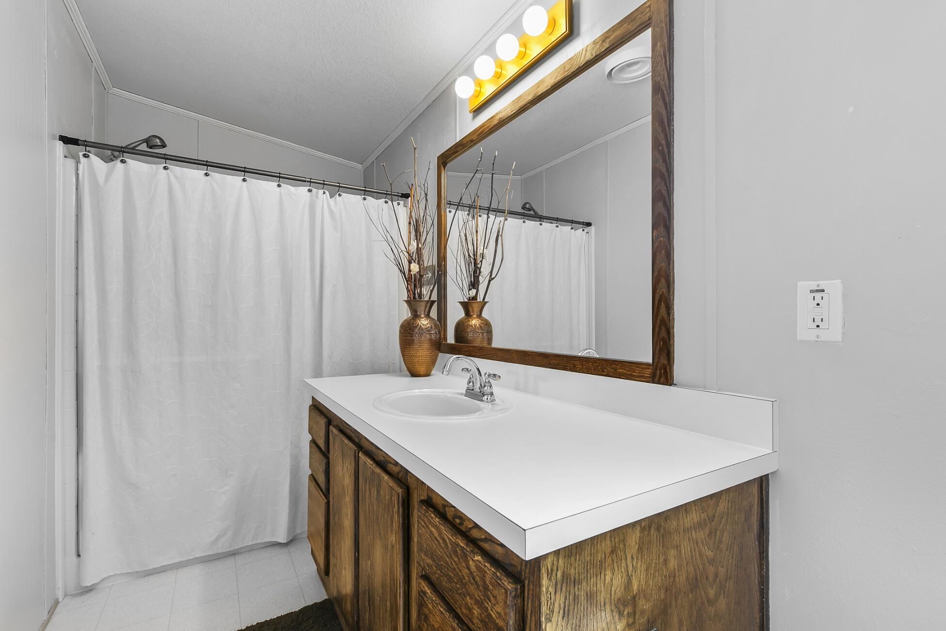 Idleway Acres - Residential