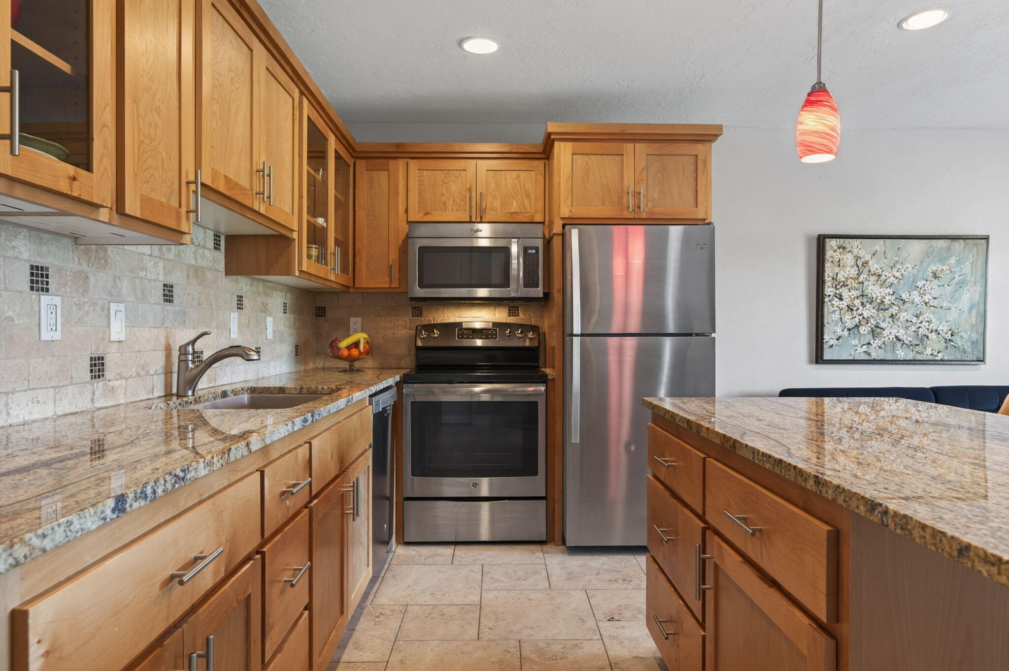 1565 NW Wall Street 331-332