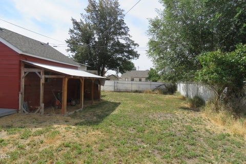 Tiny photo for 2536 Darrow Avenue, Klamath Falls, OR 97601 (MLS # 220227177)