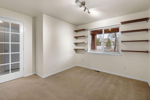 Tiny photo for 19974 Covey Lane, Bend, OR 97702 (MLS # 220214315)