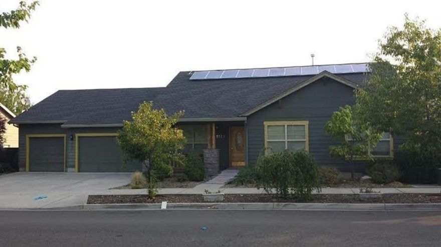 Beautiful Craftsman style home built by Suncrest Homes offers quality throughout. A great location in a quiet neighborhood. 4 bedrooms with a spacious finished attic with closet that makes for a perfect 5th bedroom. Open floor plan. Hardwood. Granite counters. Gas fireplace. Vaulted ceilings. 3 car garage. Irrigated landscaping. Mountain scenery. 1.98KW photovoltaic solar system. Big back yard with lots of great space for garden or fruit trees. Drip irrigation front and back.