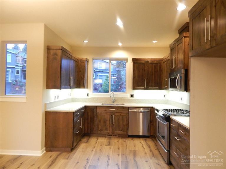 Awbrey Woods - Residential