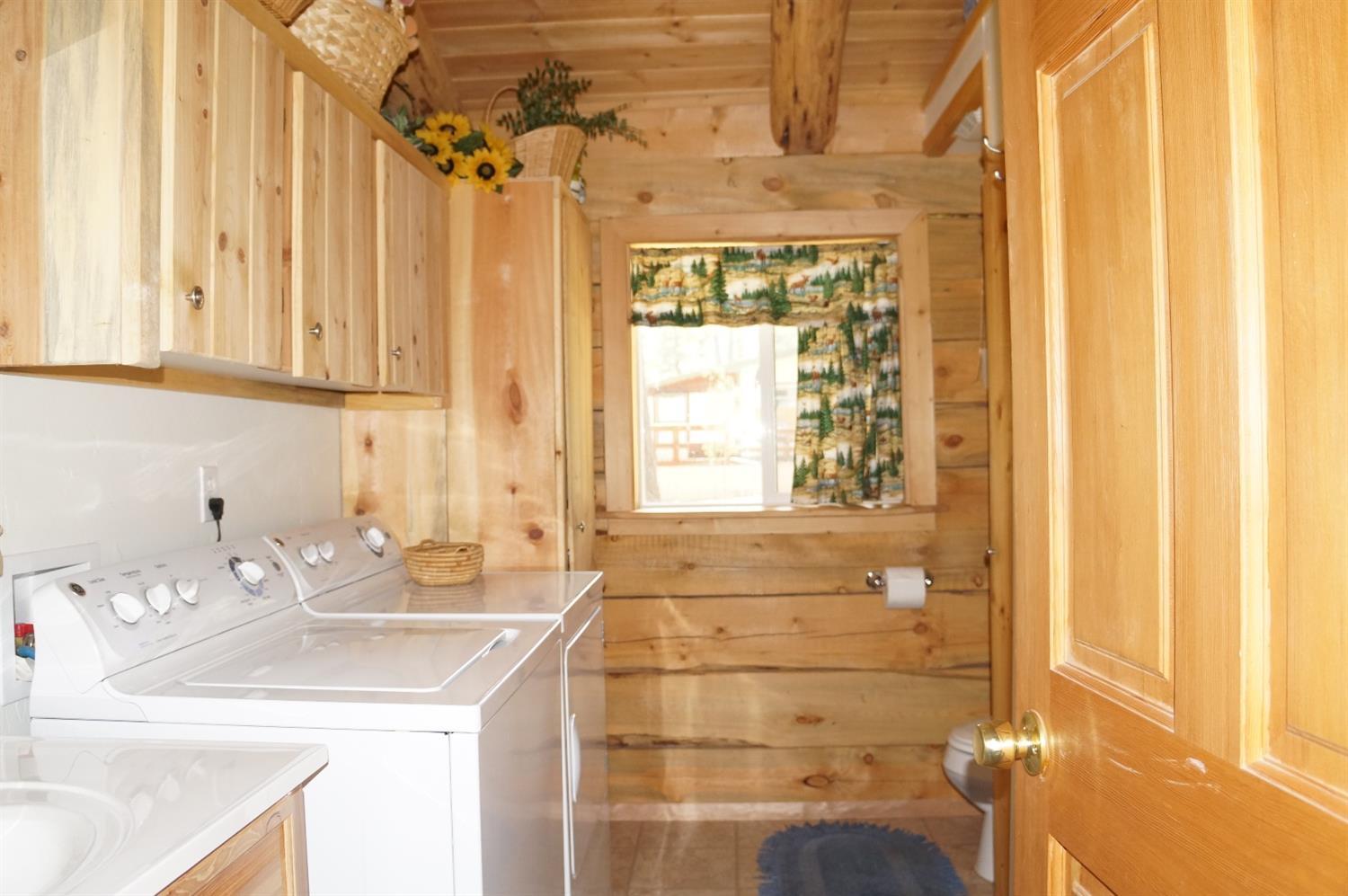 Pinecrest - Residential