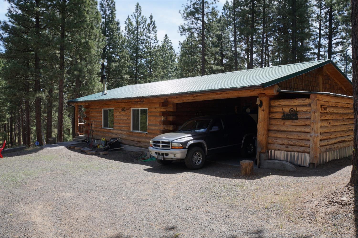 Pinecrest - Residential