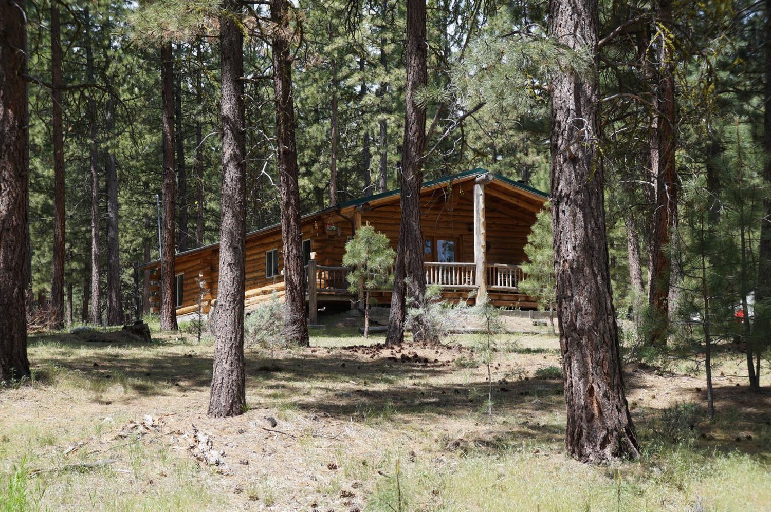 Pinecrest - Residential