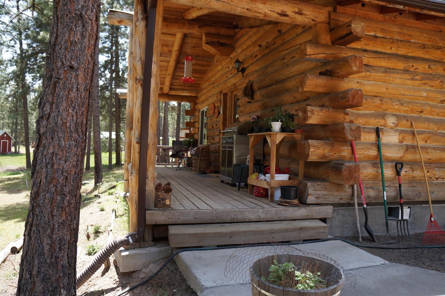 Pinecrest - Residential