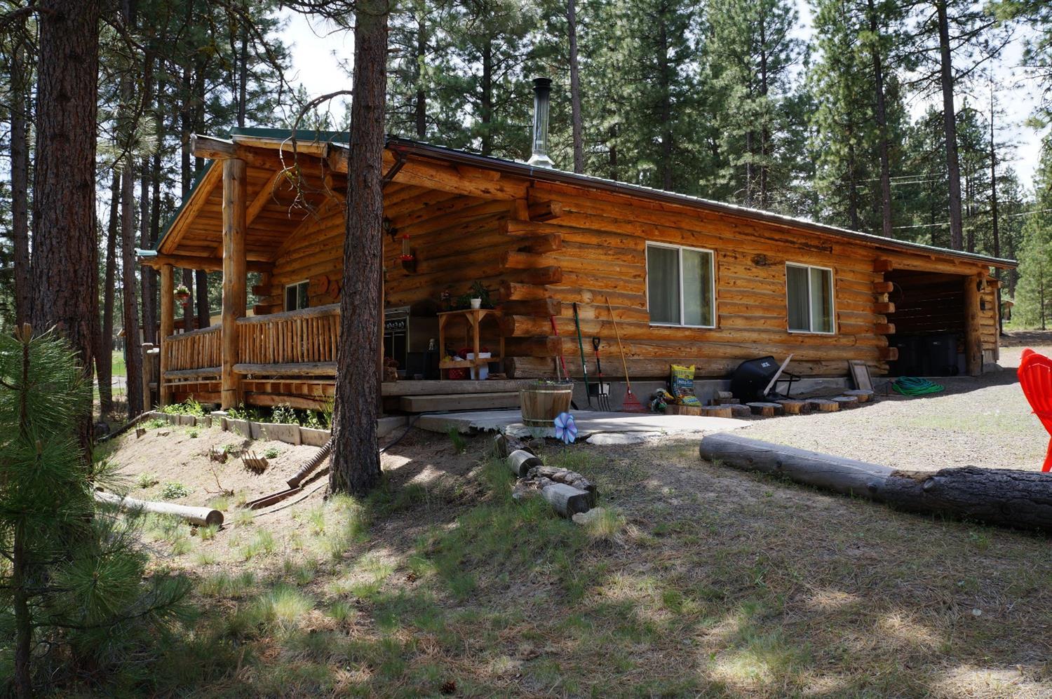 Pinecrest - Residential