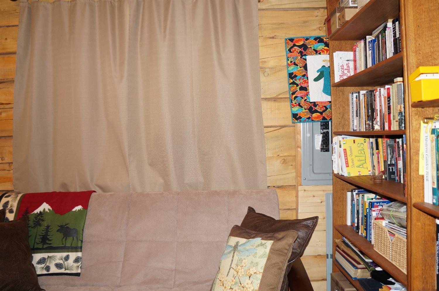 Pinecrest - Residential