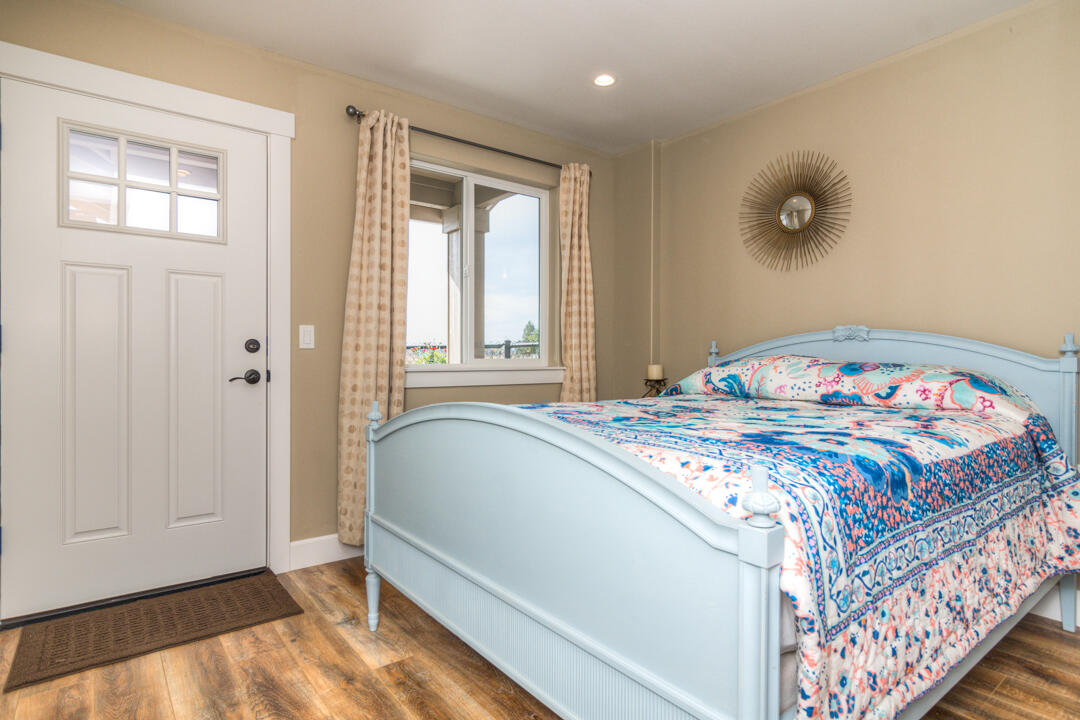 Waverly - Residential