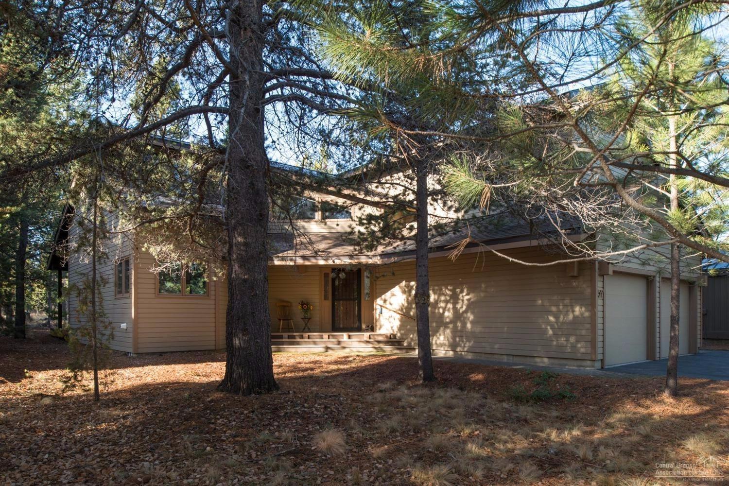 Fairway Crest Village - Residential