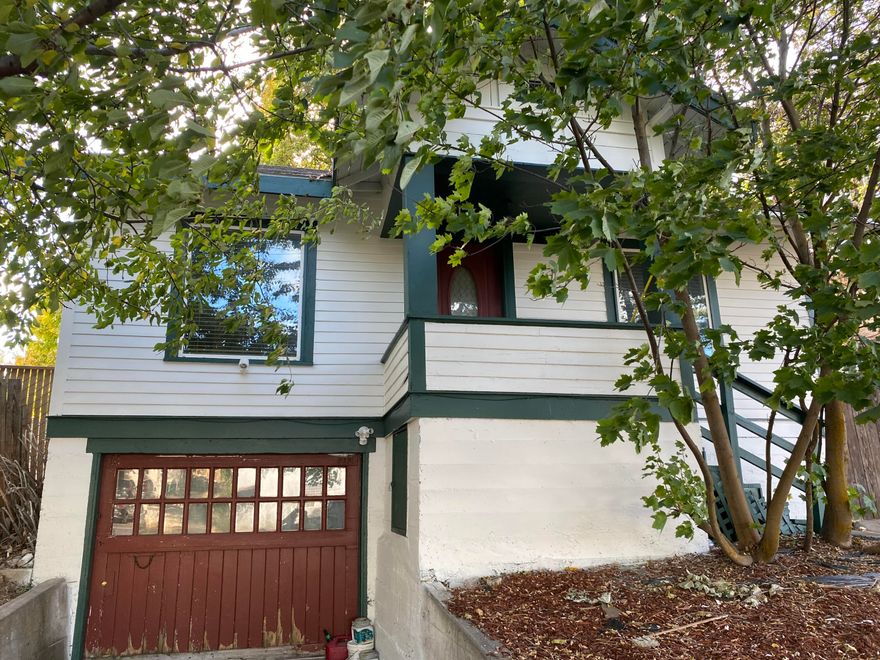 Take a look at this charming home on Oregon Ave. This home has fresh exterior paint, vinyl windows, newer gas forced air furnace ( 5 years old ) New Insulation throughout the home and a large city lot. Original hardwood floors in the living room, dining and bedroom. This home is priced accordingly to update and make your own ! great location close to downtown, Hospital and OIT The basement garage is 672 SQ. FT for tons of storage.