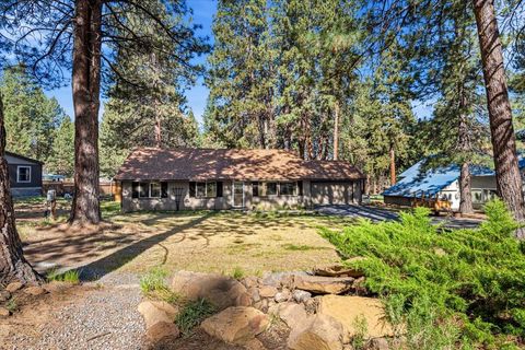 Tiny photo for 59665 Cheyenne Road, Bend, OR 97702 (MLS # 220221312)