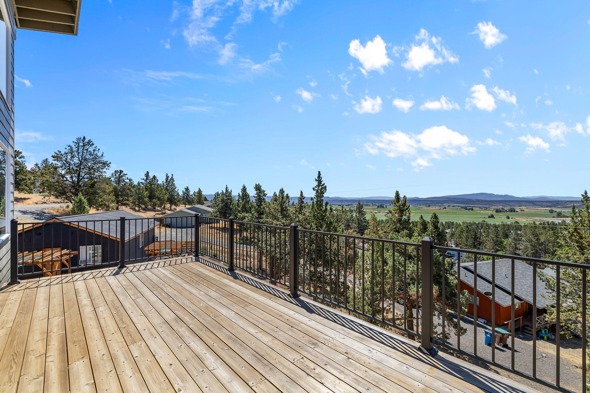 Golden Horseshoe - Residential