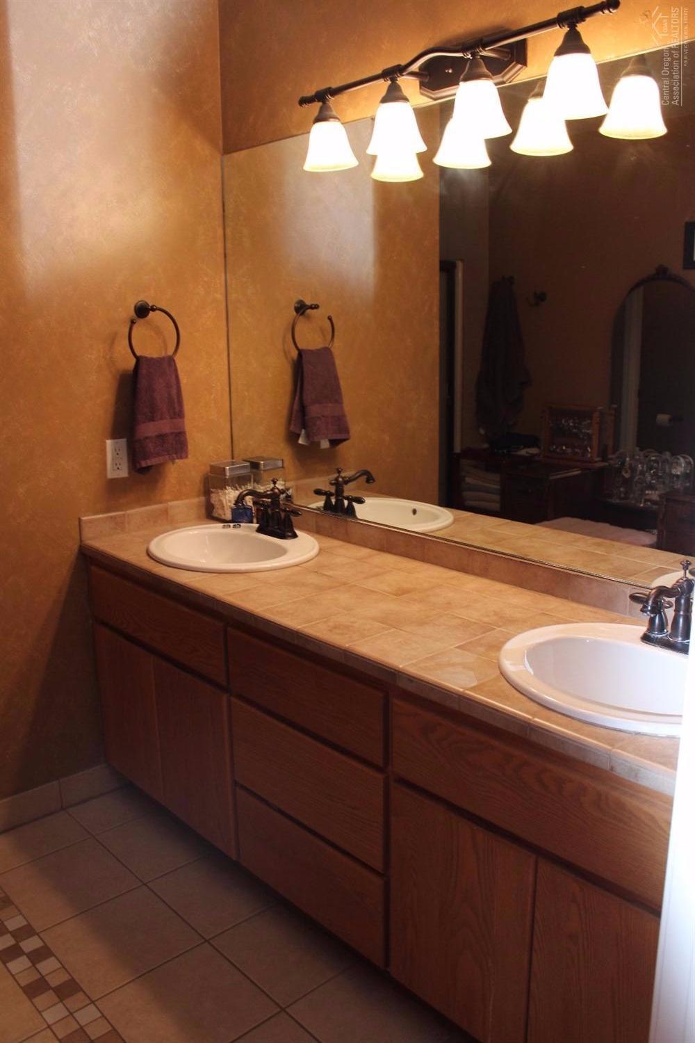 Redhawk - Residential