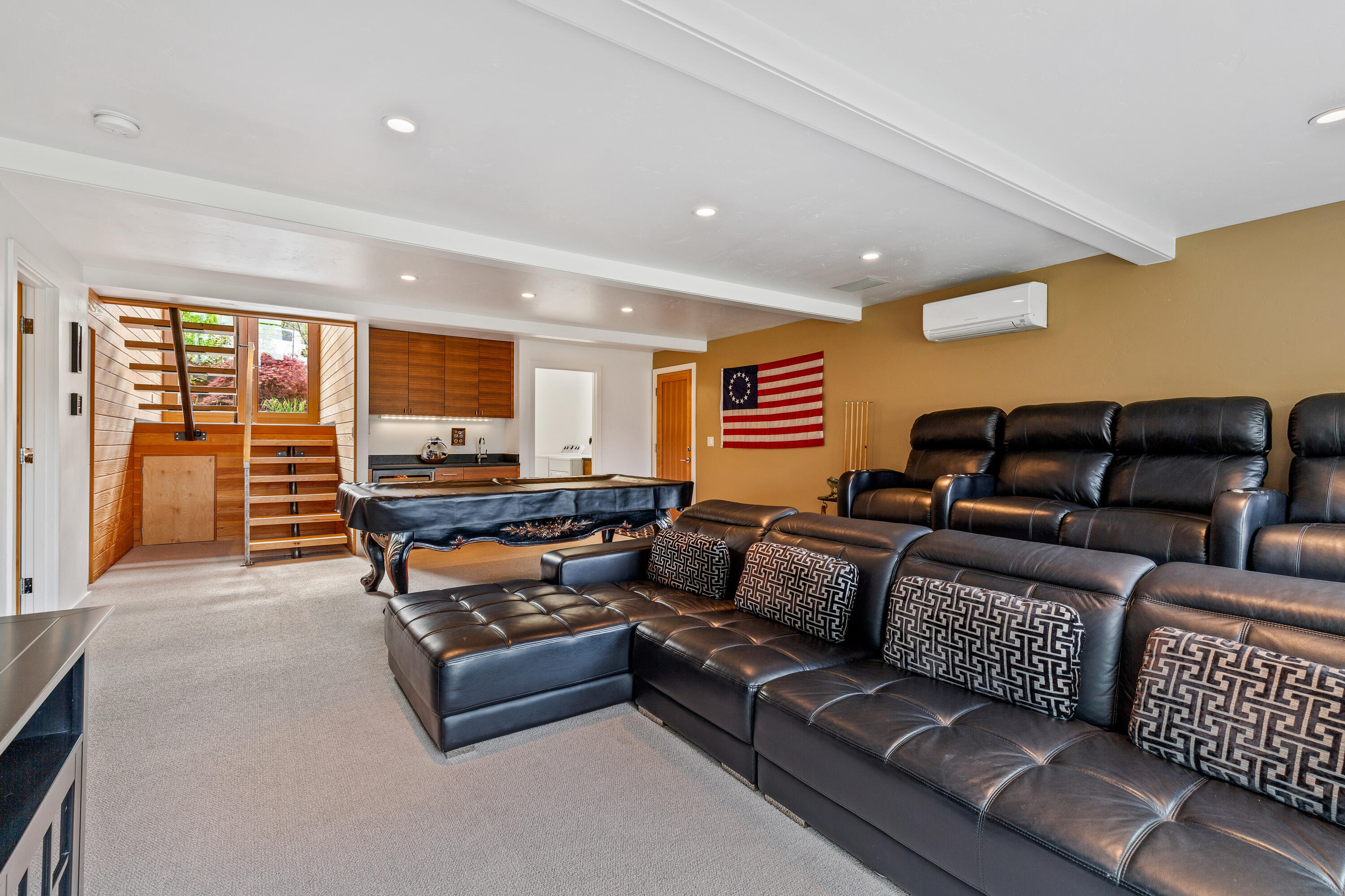 Stratford-on-avon Subdivision - Residential