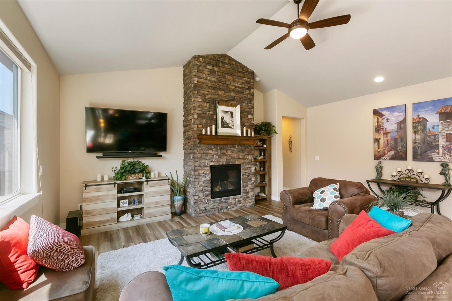 Crescent Creek - Residential
