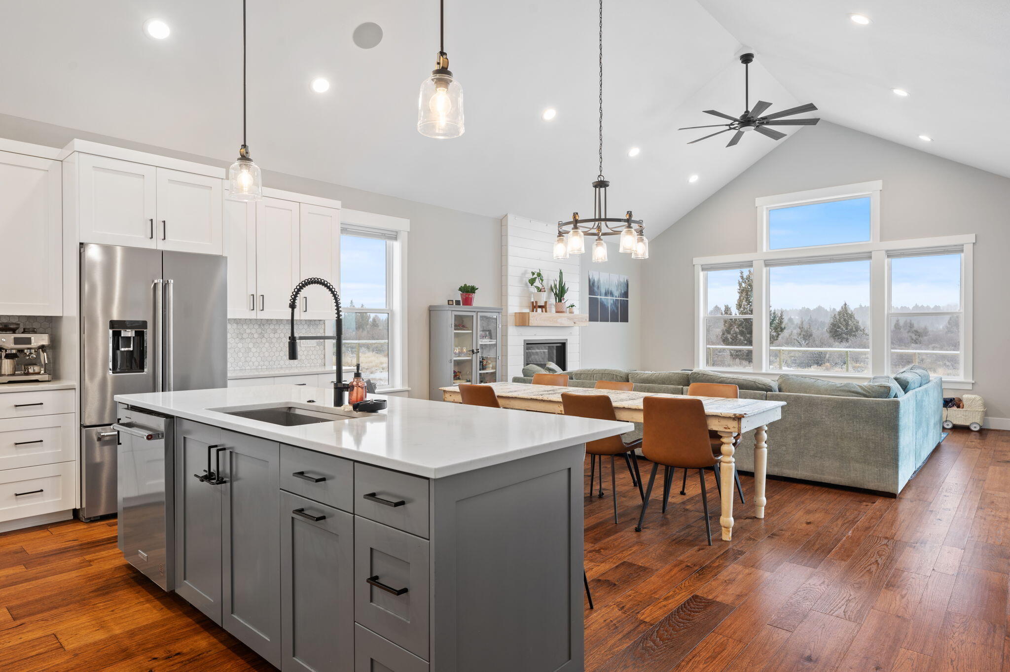 Canal Crossing - Residential