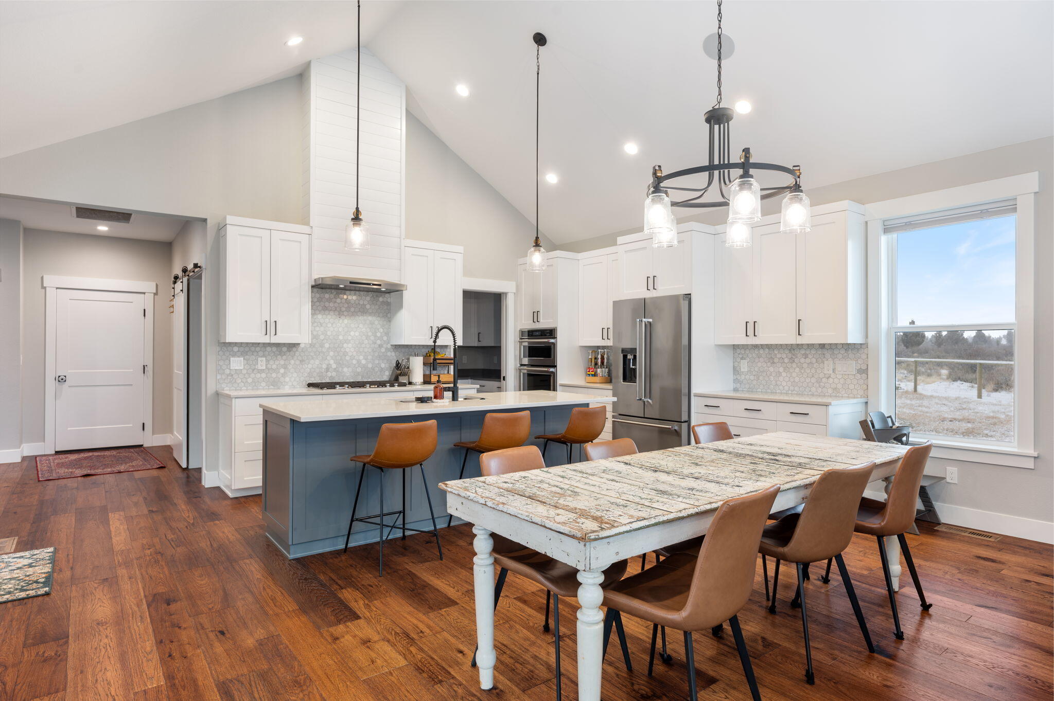 Canal Crossing - Residential