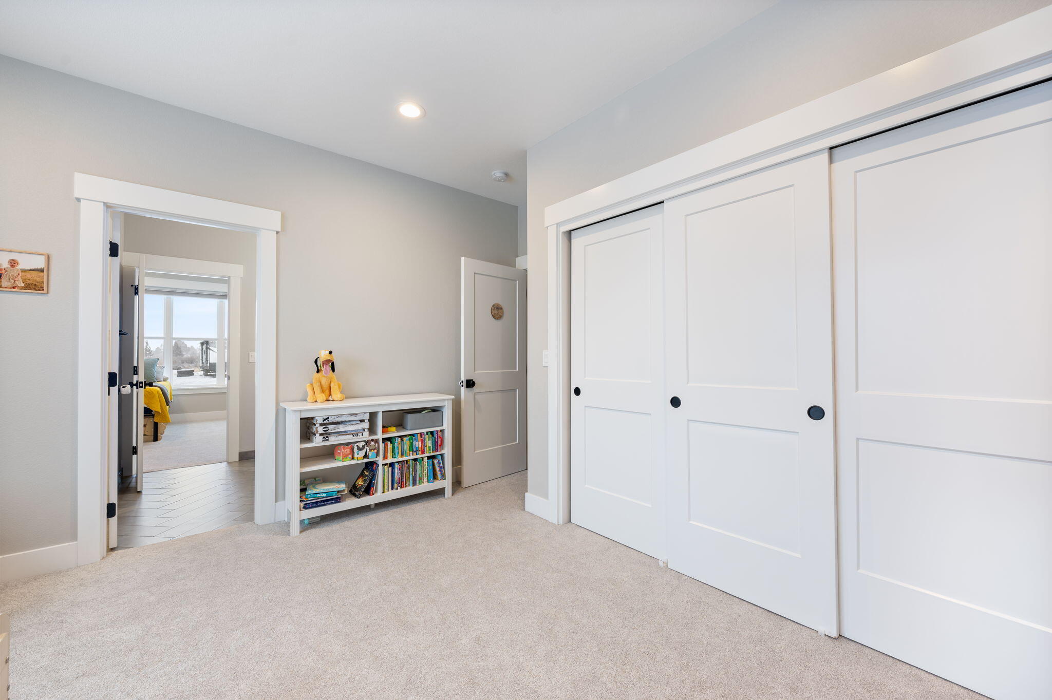 Canal Crossing - Residential